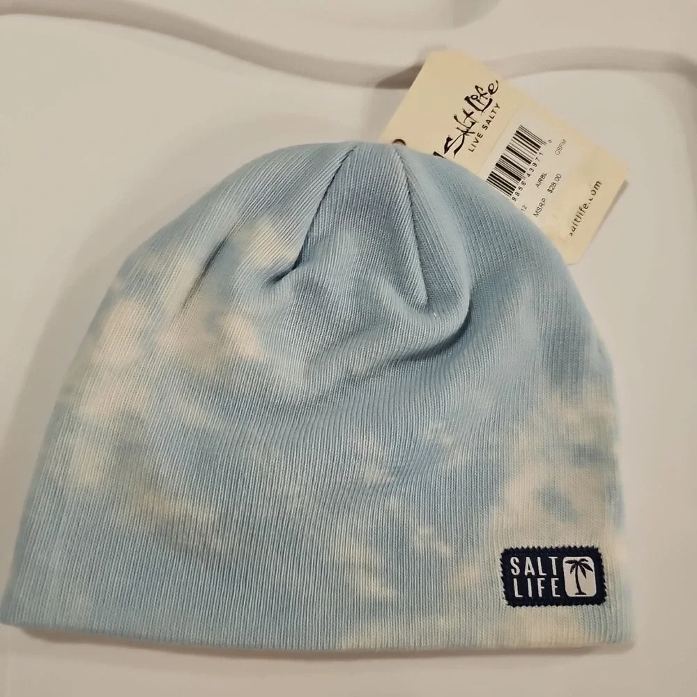 Salt Life Girls Sky Blue Tie-Dye Cloud‎ Beanie Hat Knit Cap Fits Most One Size